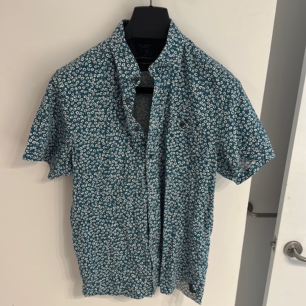 Ted baker button down men’s size 5